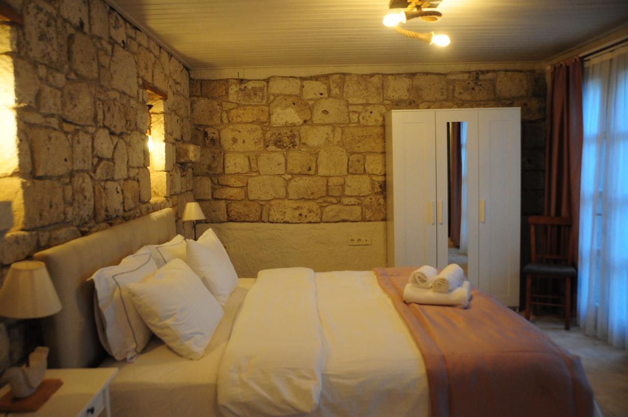 Cona Butik Otel Алачати Экстерьер фото